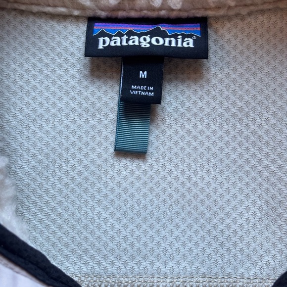 Patagonia Women's Classic Retro-X Fleece Jacket, Medium - Picture 5 of 6